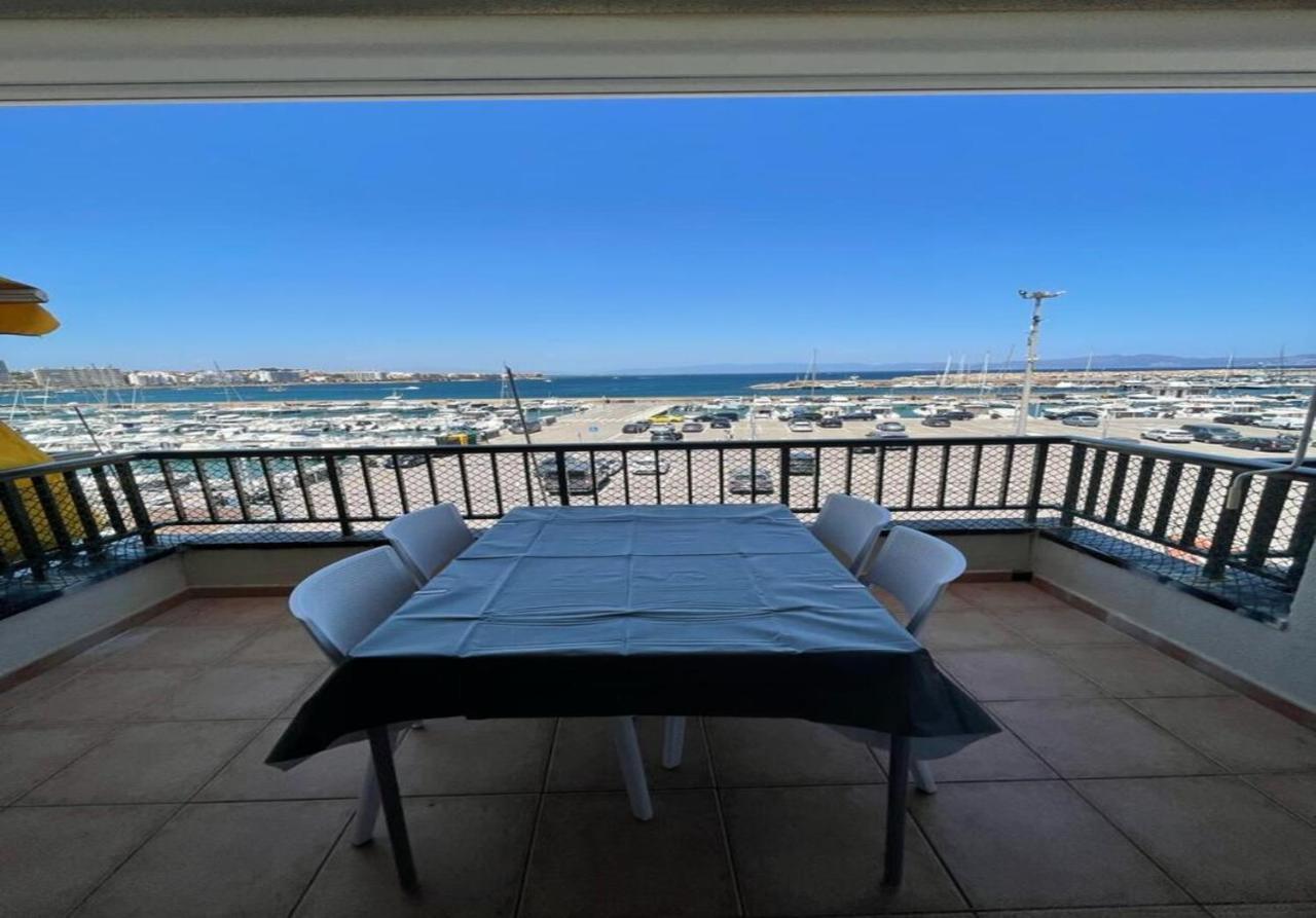 Piso Delante De Mar Appartement L' Escala Buitenkant foto