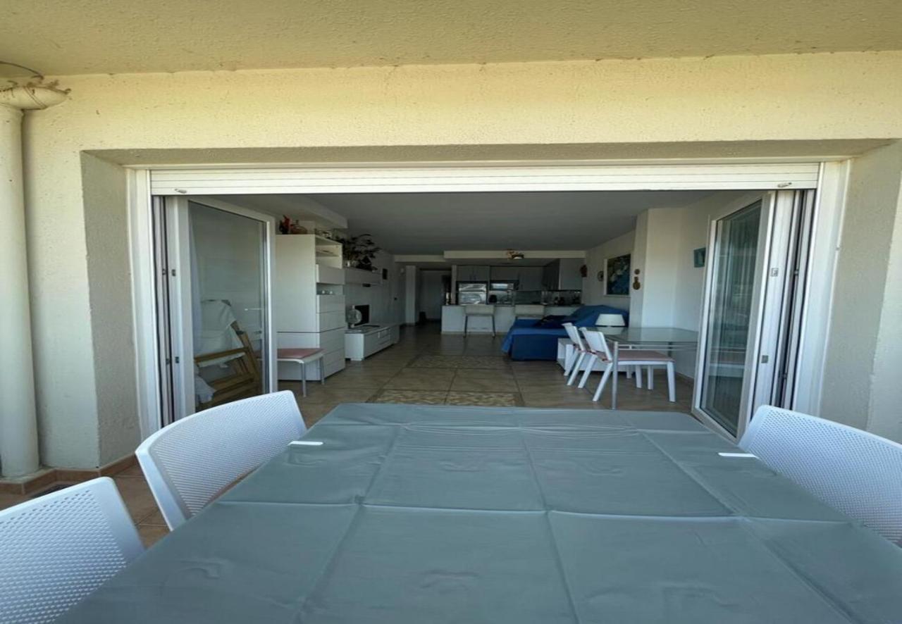 Piso Delante De Mar Appartement L' Escala Buitenkant foto