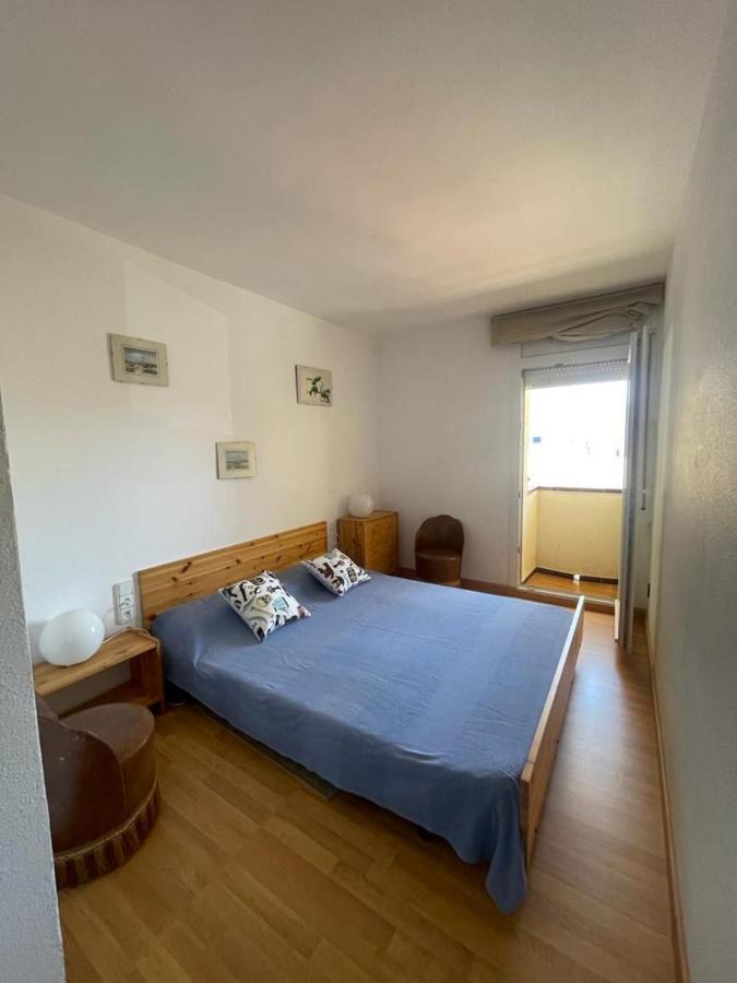 Piso Delante De Mar Appartement L' Escala Buitenkant foto